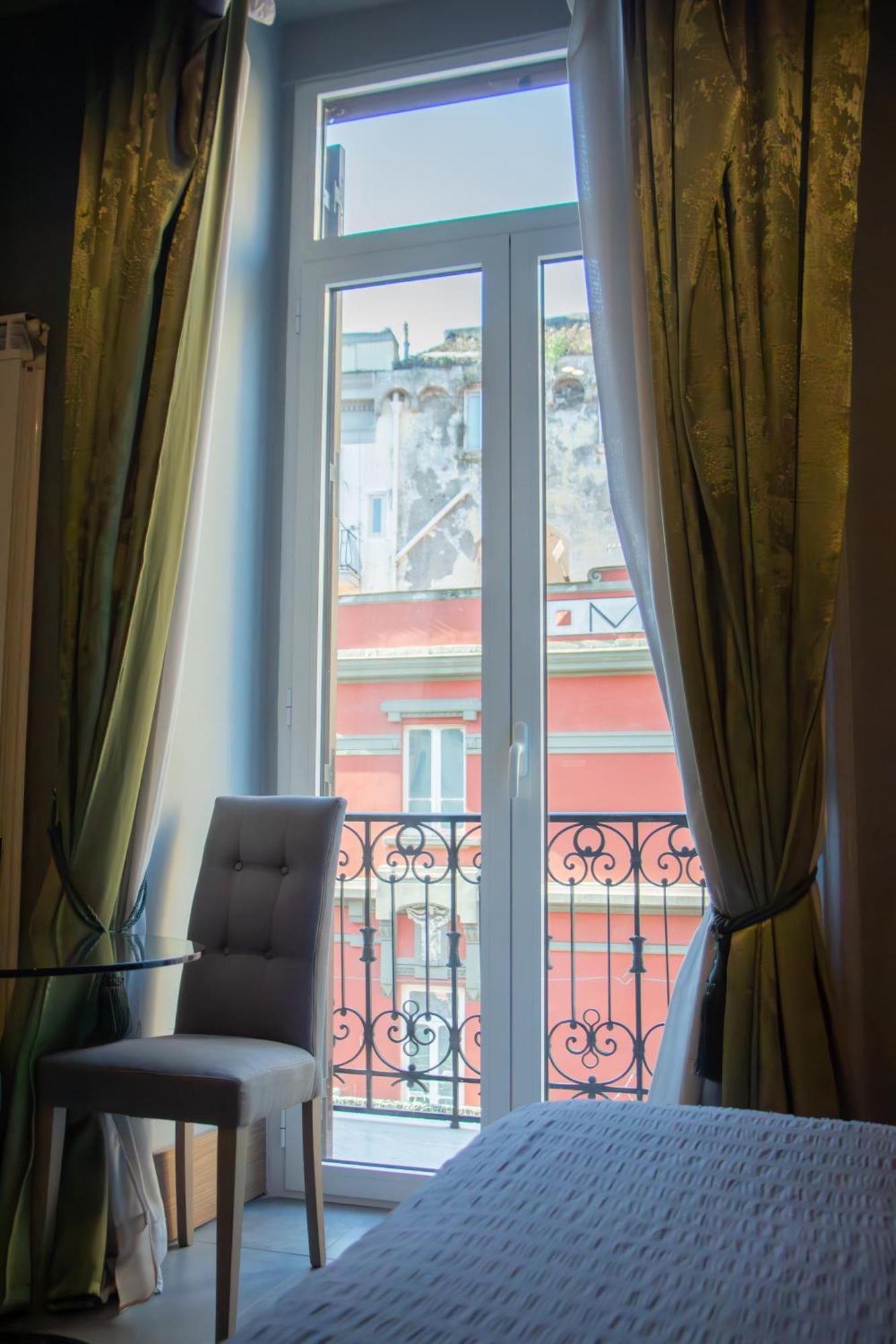 Отель Beb Umberto I Napoli Экстерьер фото